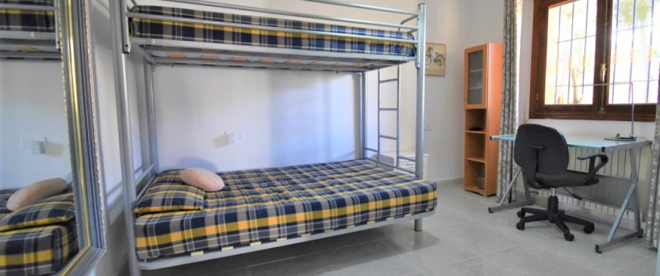 Resale - Villa - Orihuela - Villamartin