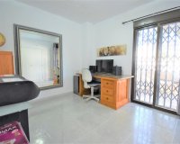 Resale - Villa - Orihuela - Villamartin