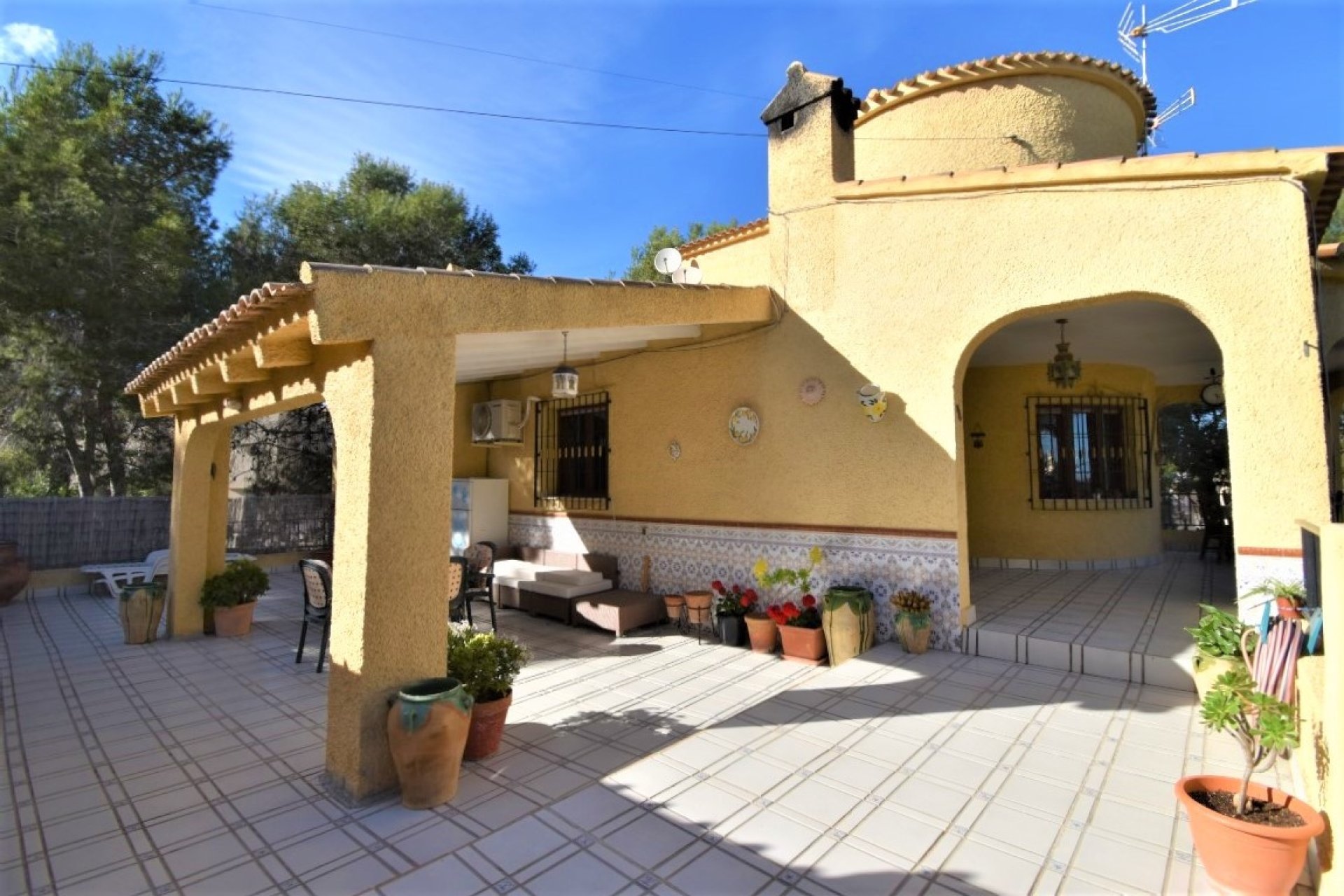 Resale - Villa - Orihuela - Villamartin