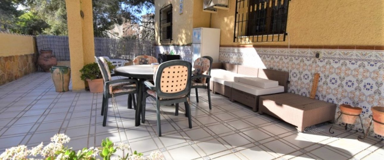 Resale - Villa - Orihuela - Villamartin