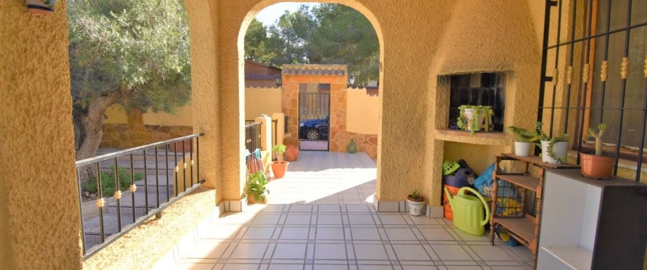 Resale - Villa - Orihuela - Villamartin