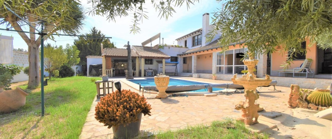 Resale - Villa - Orihuela - Villamartin