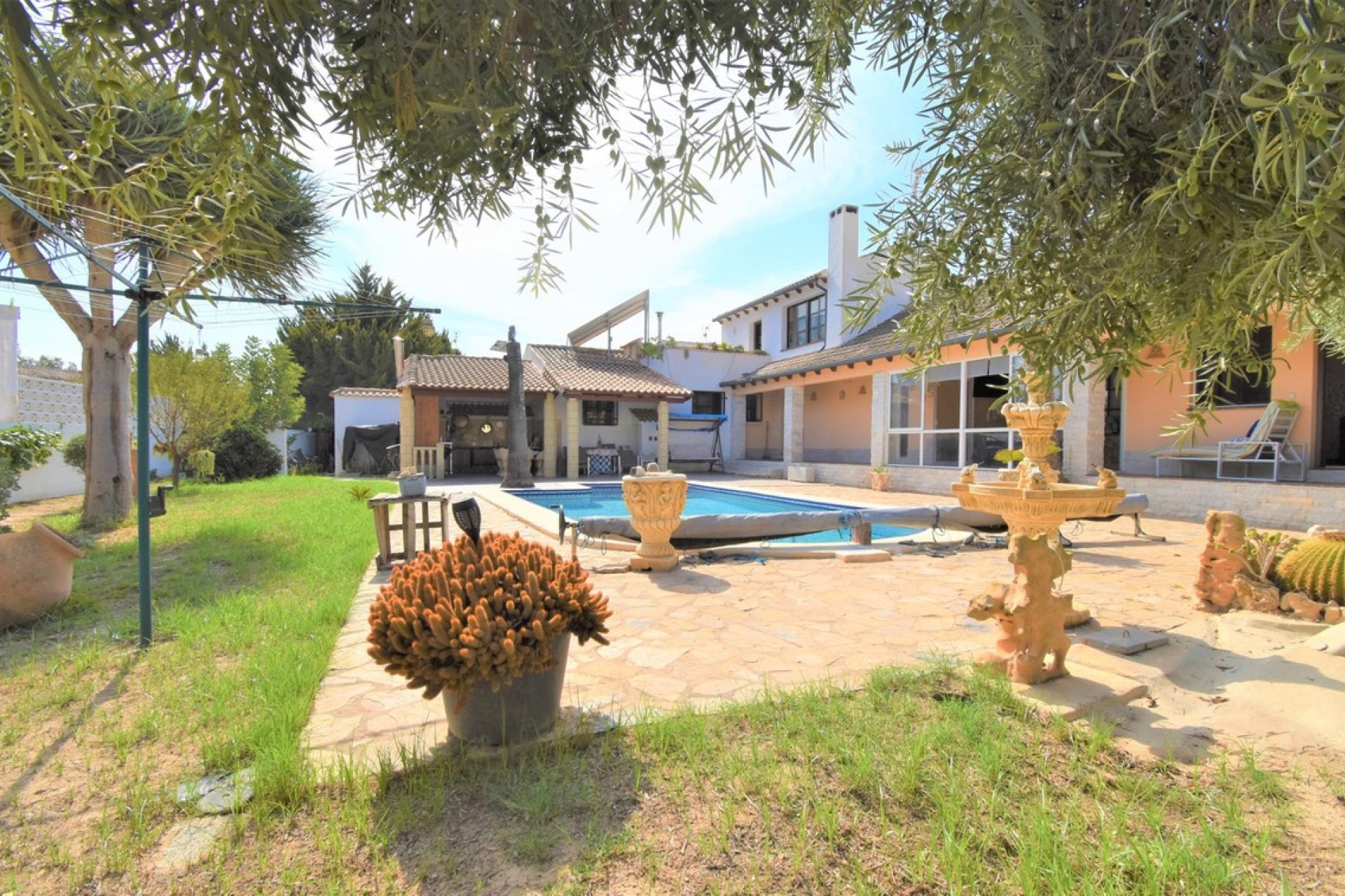 Resale - Villa - Orihuela - Villamartin