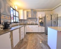 Resale - Villa - Orihuela - Villamartin