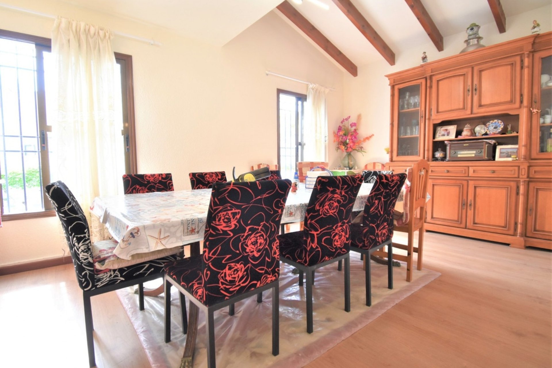 Resale - Villa - Orihuela - Villamartin