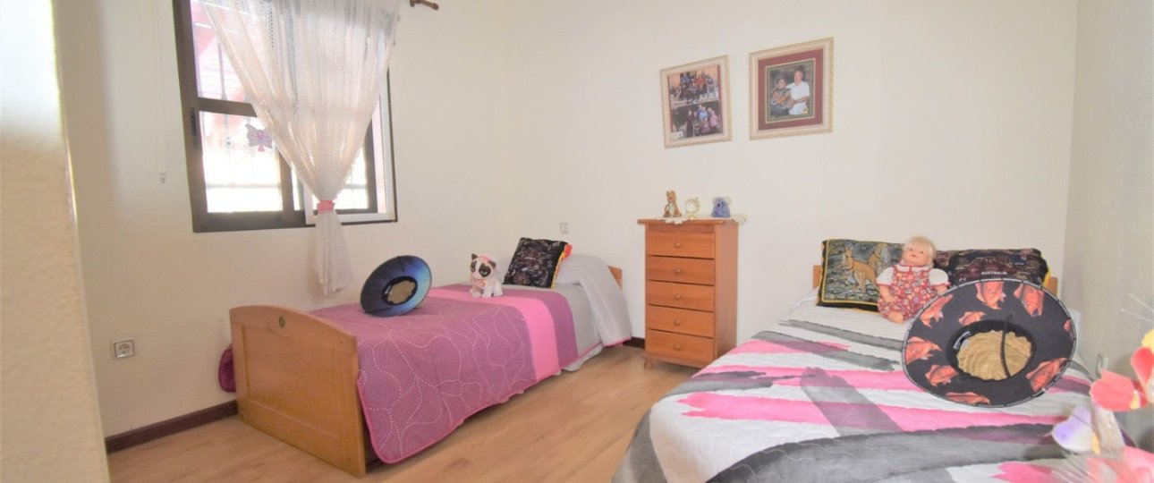 Resale - Villa - Orihuela - Villamartin