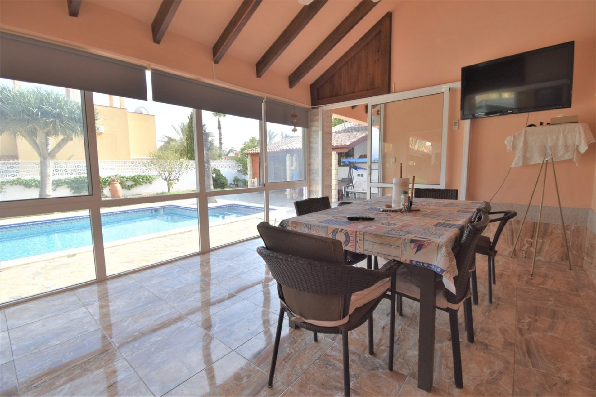 Resale - Villa - Orihuela - Villamartin