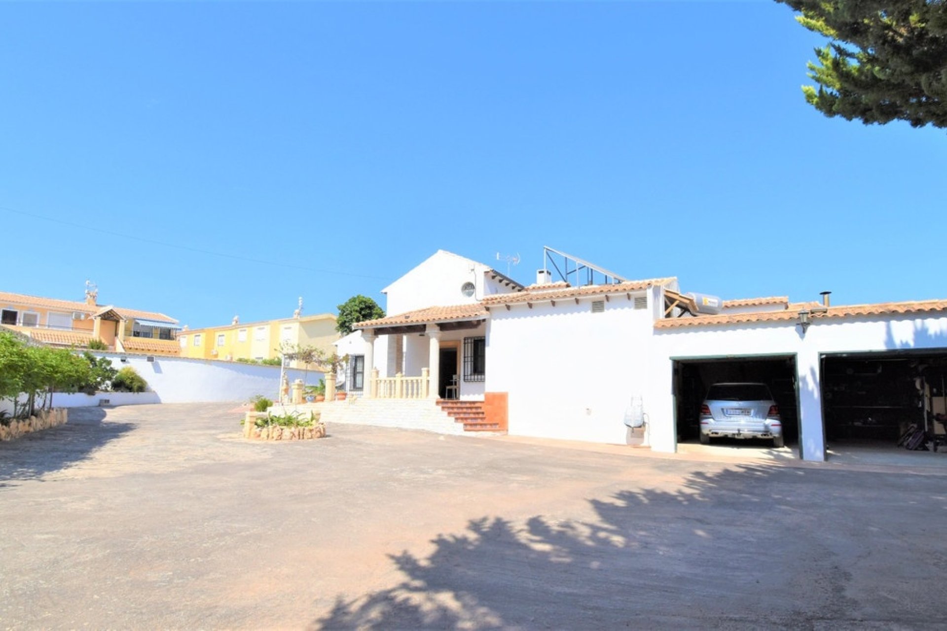 Resale - Villa - Orihuela - Villamartin