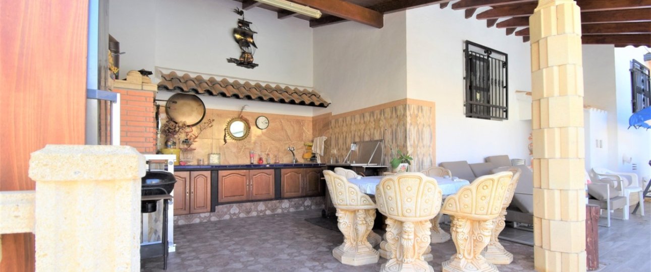 Resale - Villa - Orihuela - Villamartin
