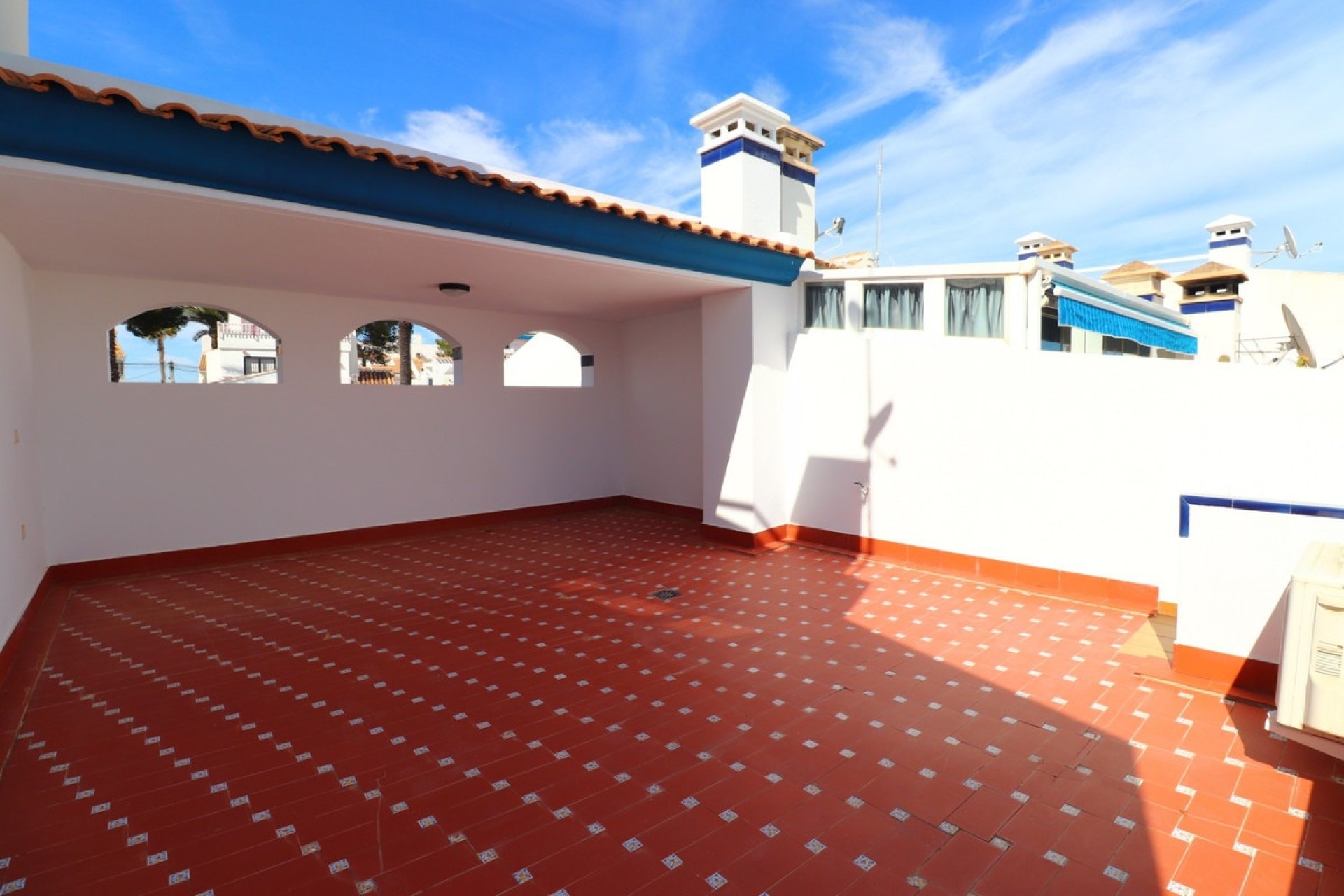 Resale - Villa - Orihuela - Villamartin