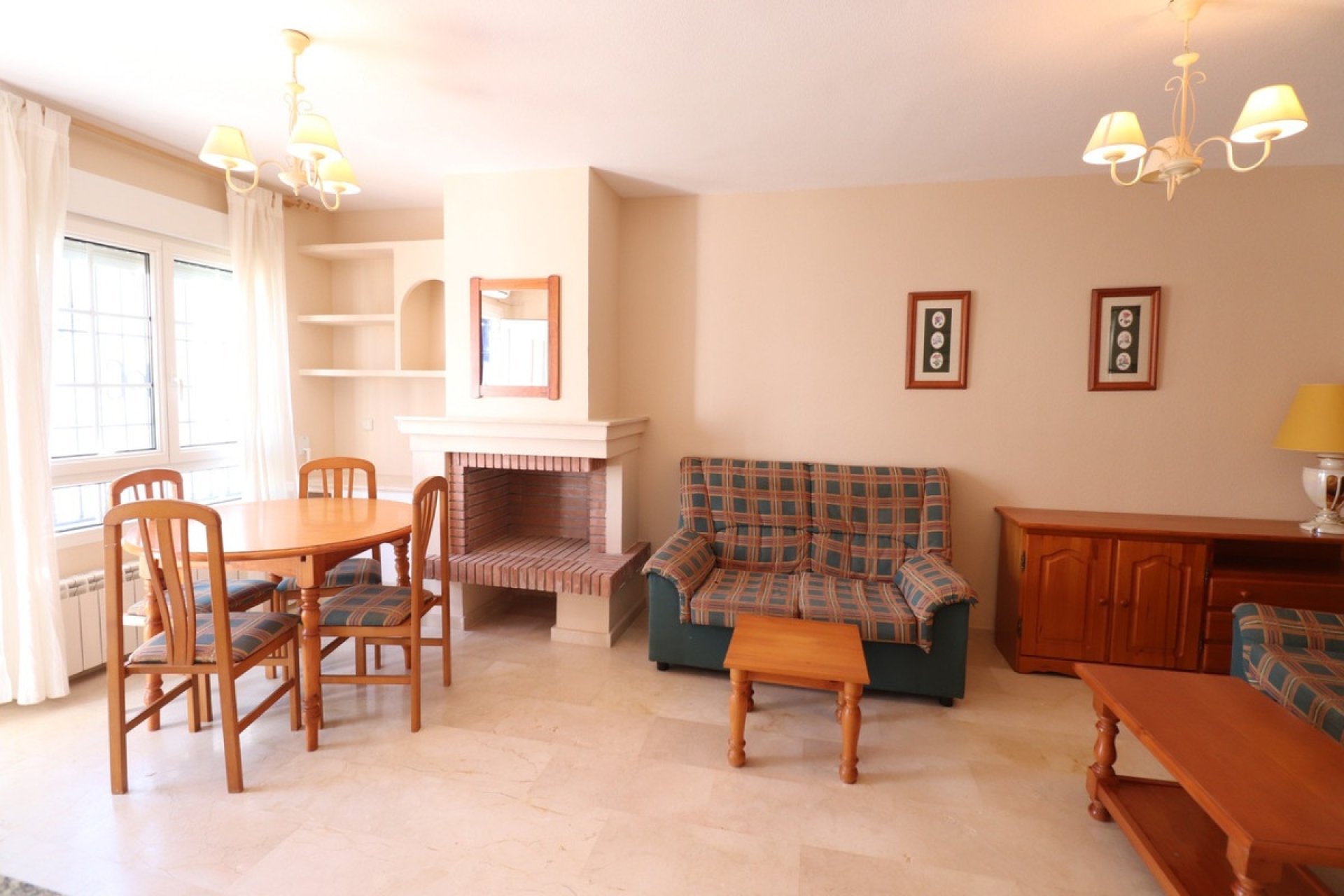 Resale - Villa - Orihuela - Villamartin