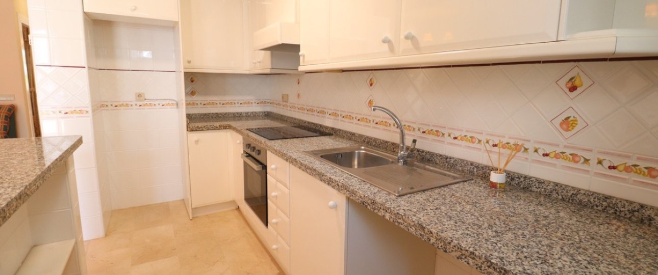 Resale - Villa - Orihuela - Villamartin