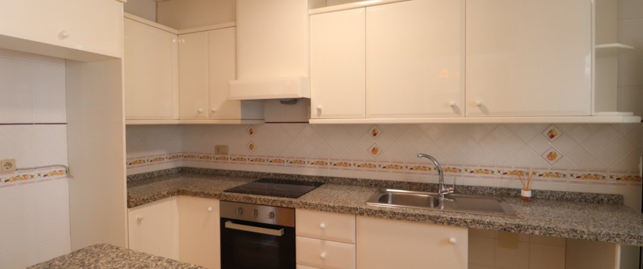 Resale - Villa - Orihuela - Villamartin