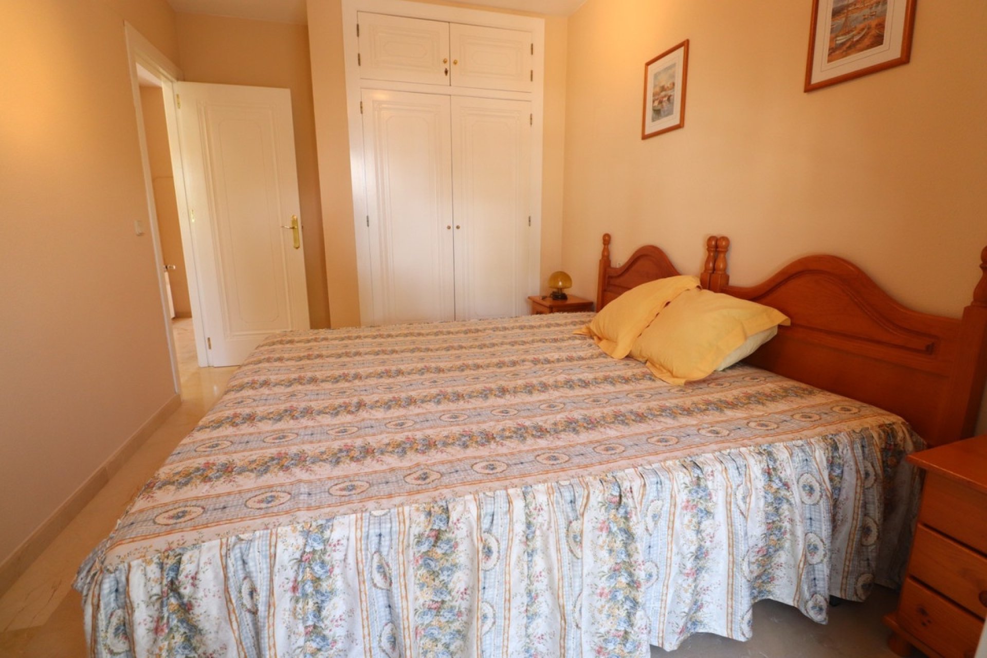 Resale - Villa - Orihuela - Villamartin