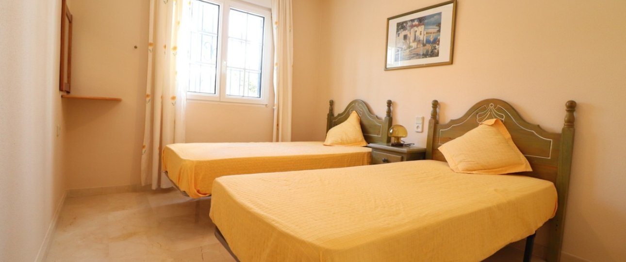 Resale - Villa - Orihuela - Villamartin