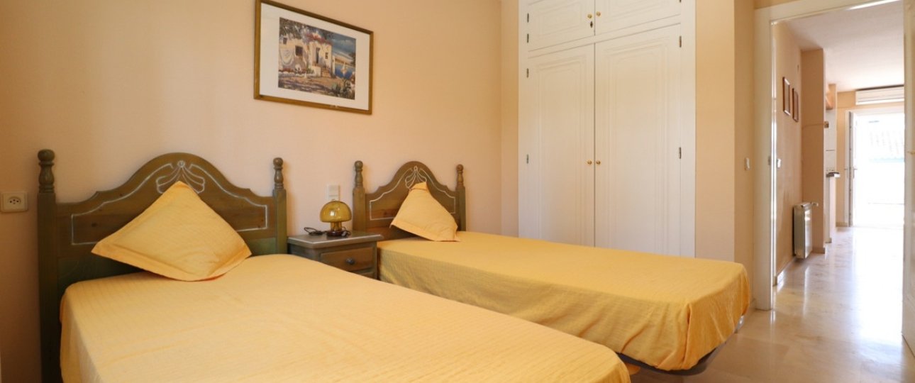 Resale - Villa - Orihuela - Villamartin