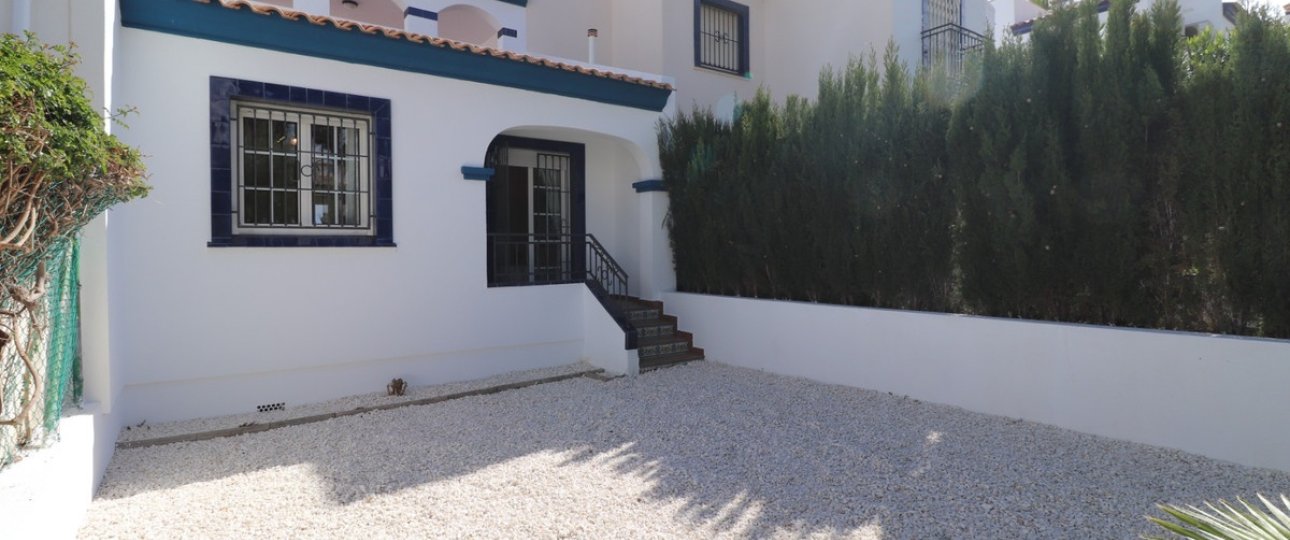 Resale - Villa - Orihuela - Villamartin