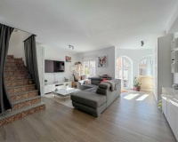 Resale - Villa - Orihuela - Villamartin
