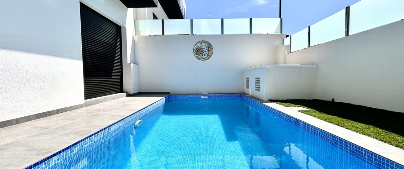 Resale - Villa - Orihuela - Villamartin