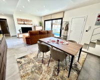 Resale - Villa - Orihuela - Villamartin