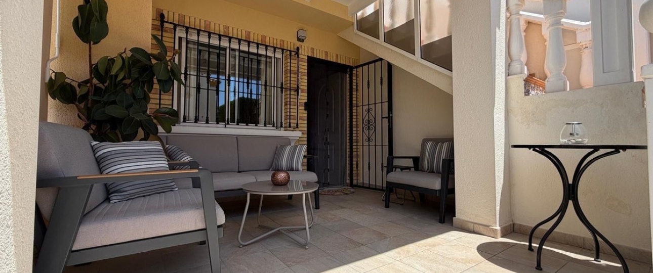 Resale - Villa - Orihuela - Villamartin