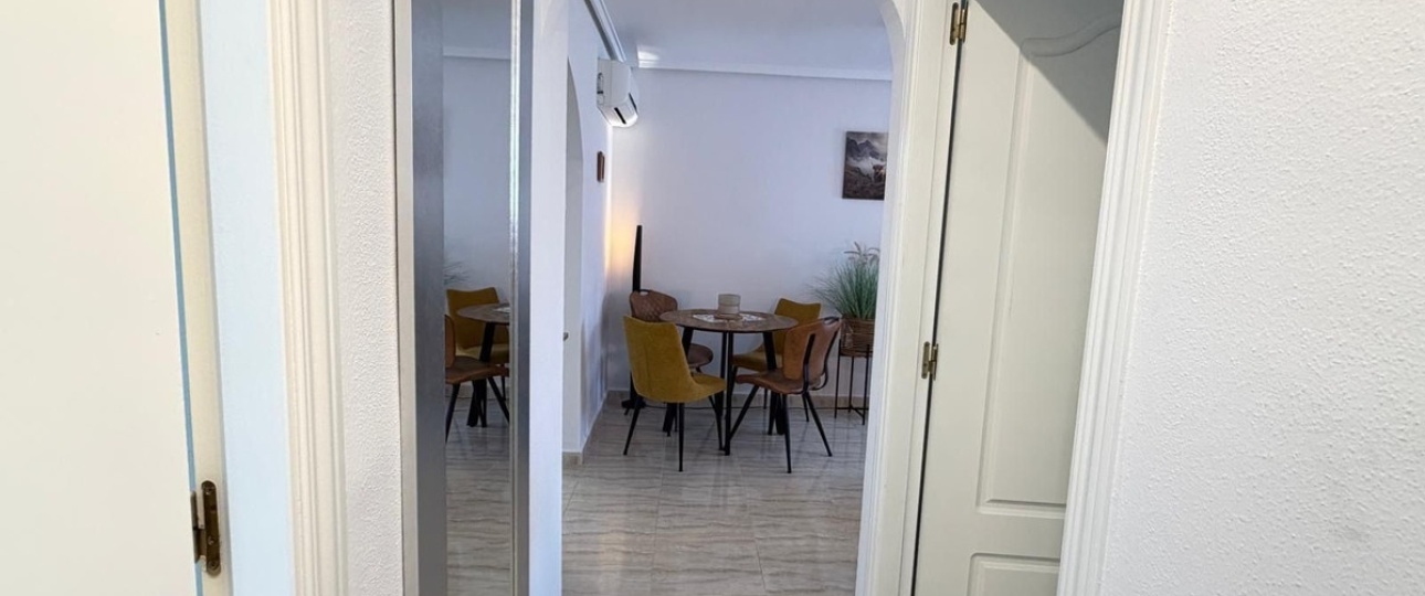 Resale - Villa - Orihuela - Villamartin