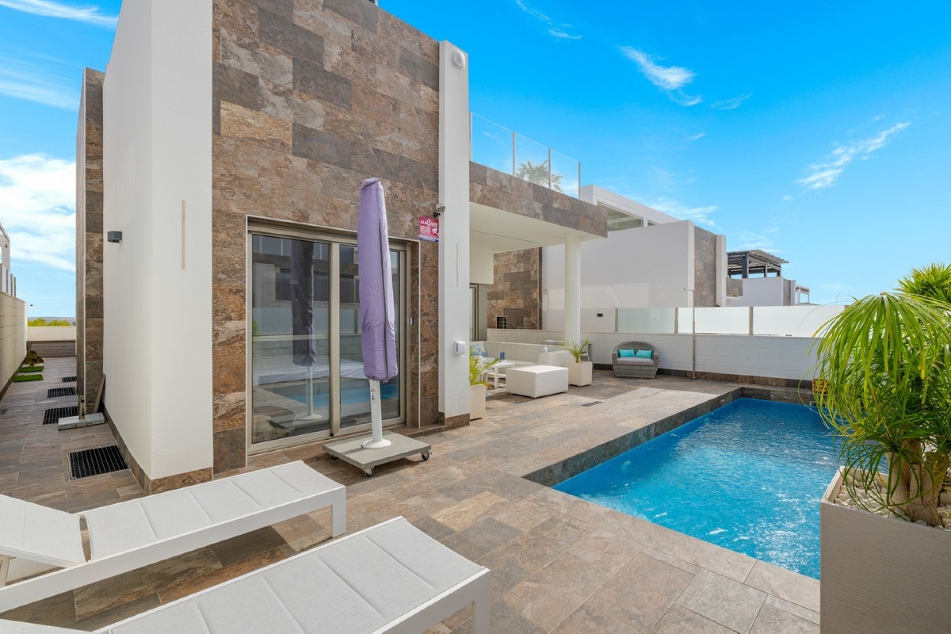 Resale - Villa - Orihuela - Villamartin