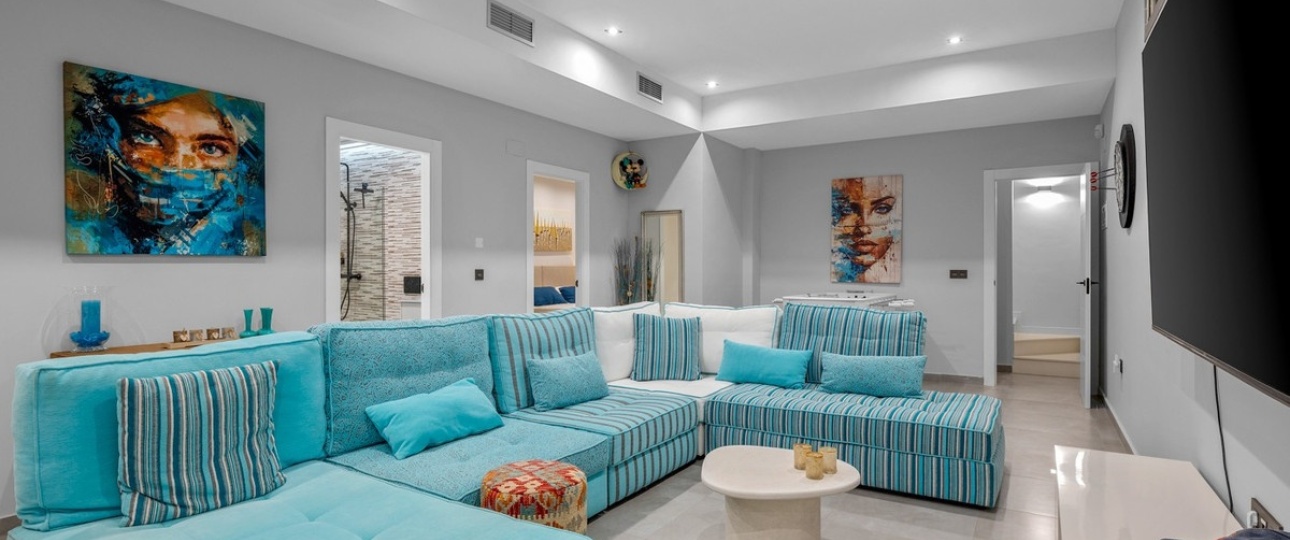 Resale - Villa - Orihuela - Villamartin