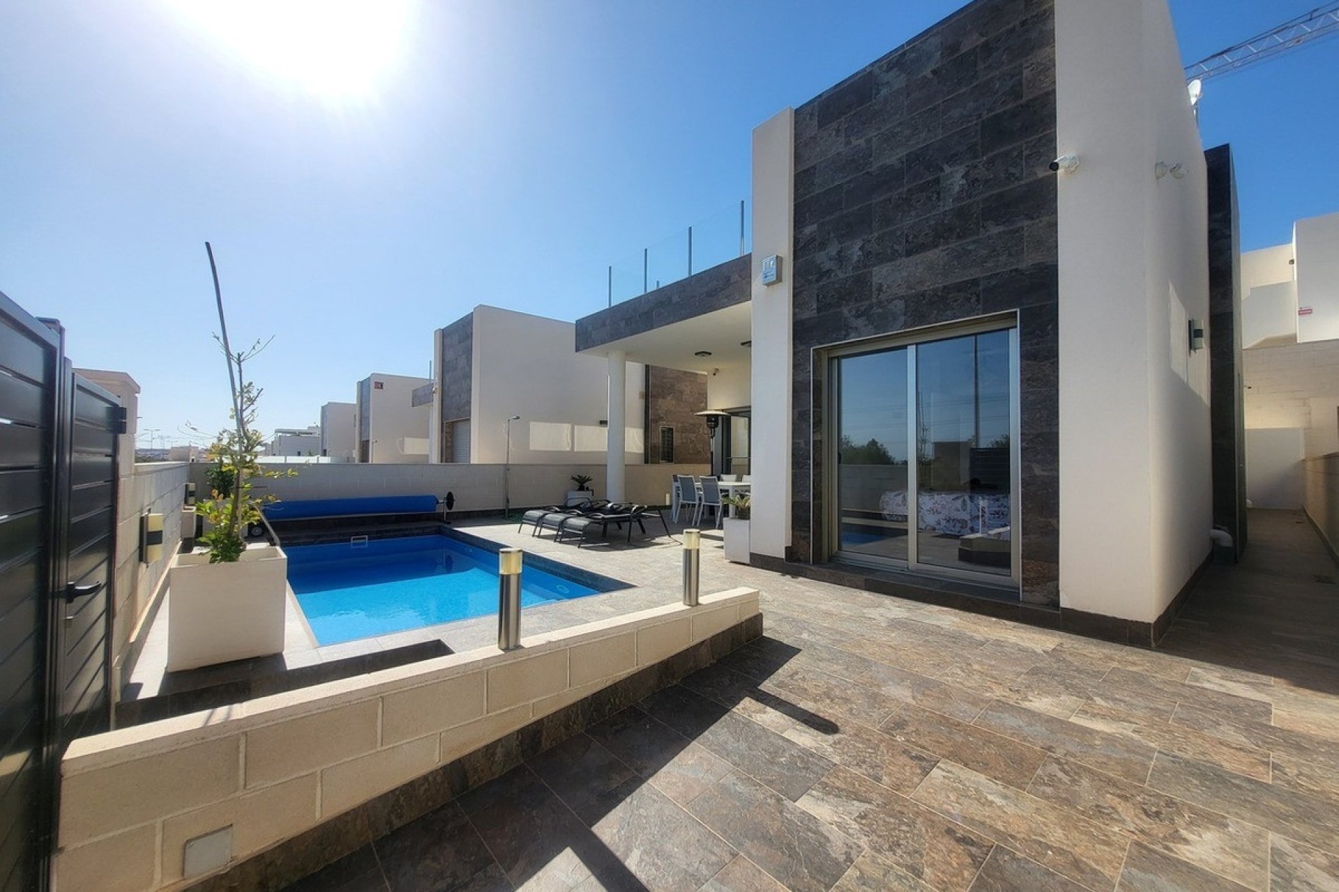 Resale - Villa - Orihuela - Villamartin