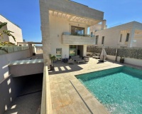 Resale - Villa - Orihuela - Villamartin
