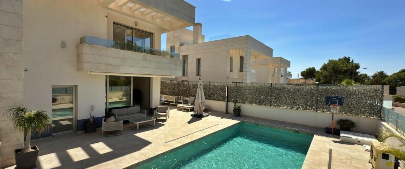 Resale - Villa - Orihuela - Villamartin