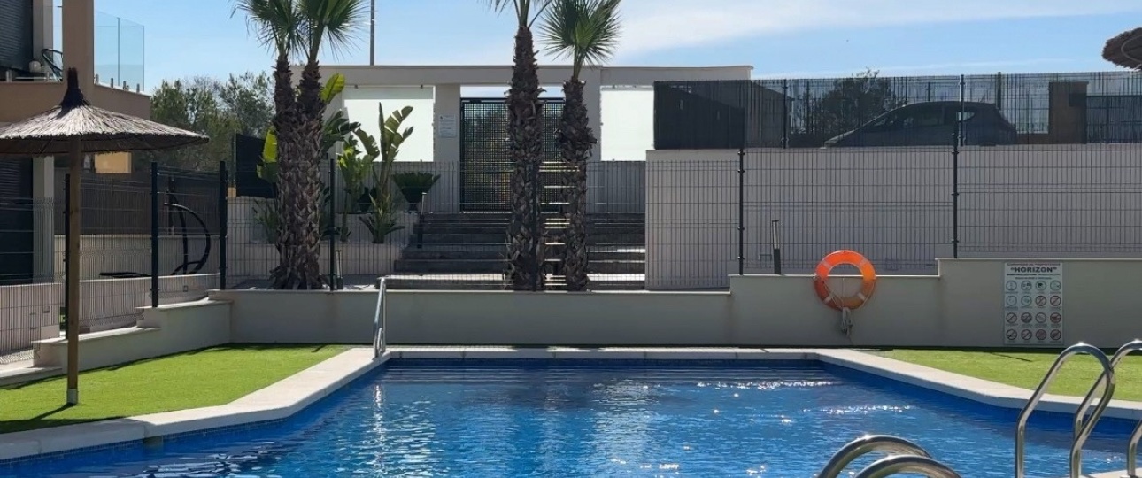 Resale - Villa - Orihuela - Villamartin