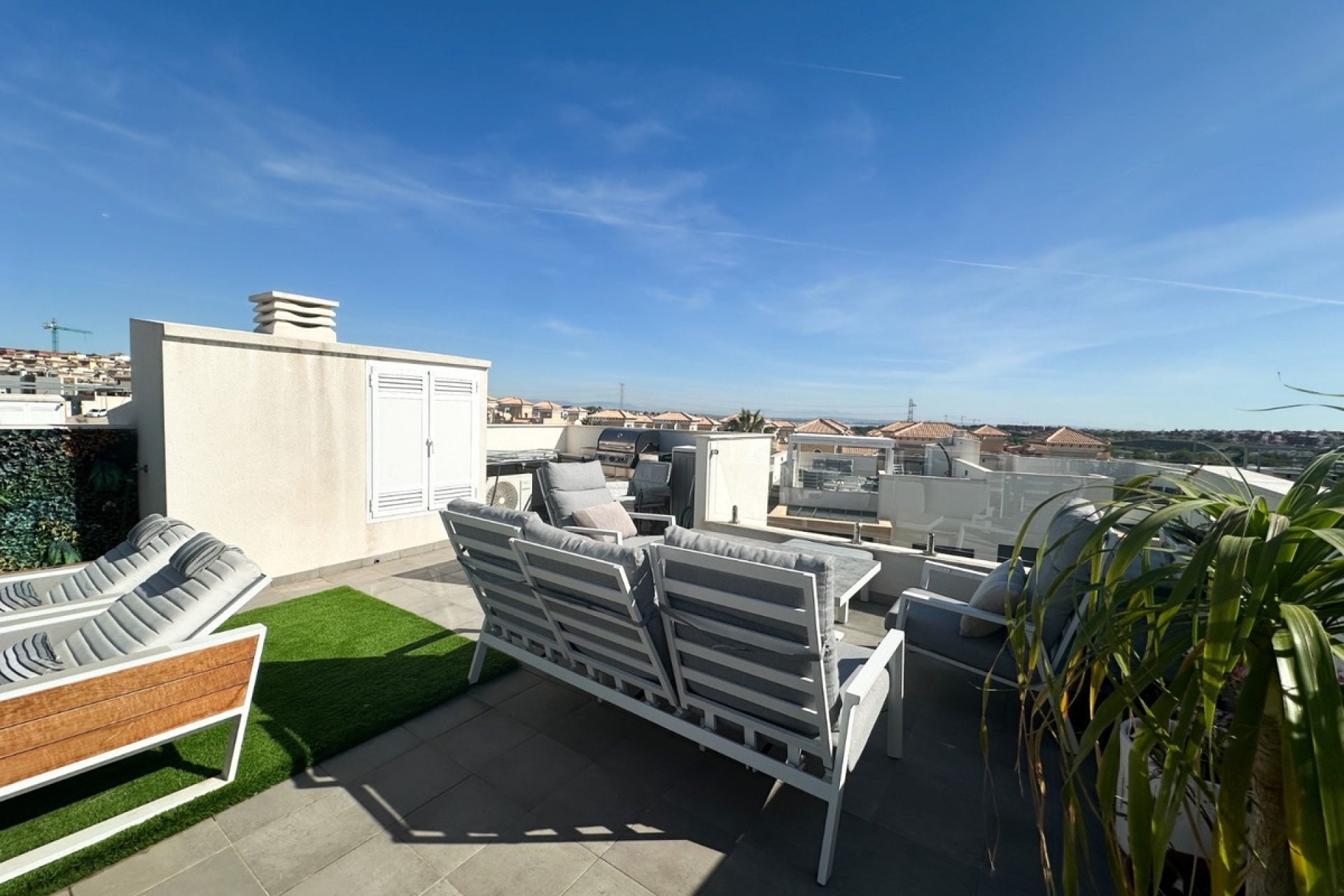 Resale - Villa - Orihuela - Villamartin