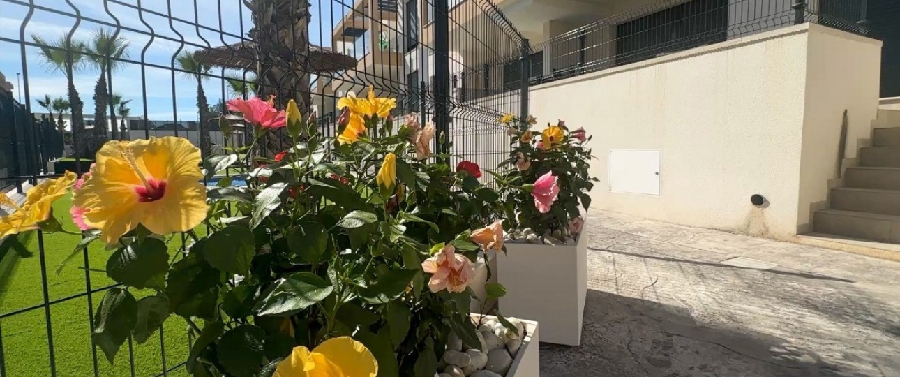 Resale - Villa - Orihuela - Villamartin