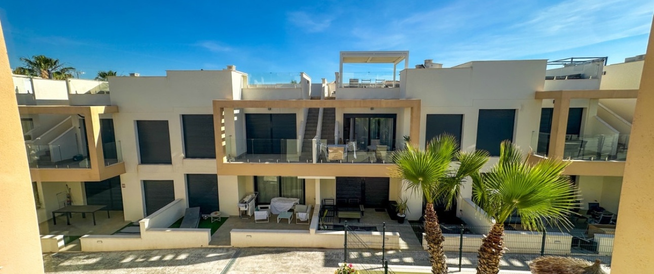 Resale - Villa - Orihuela - Villamartin