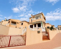 Resale - Villa - Orihuela - Villamartin