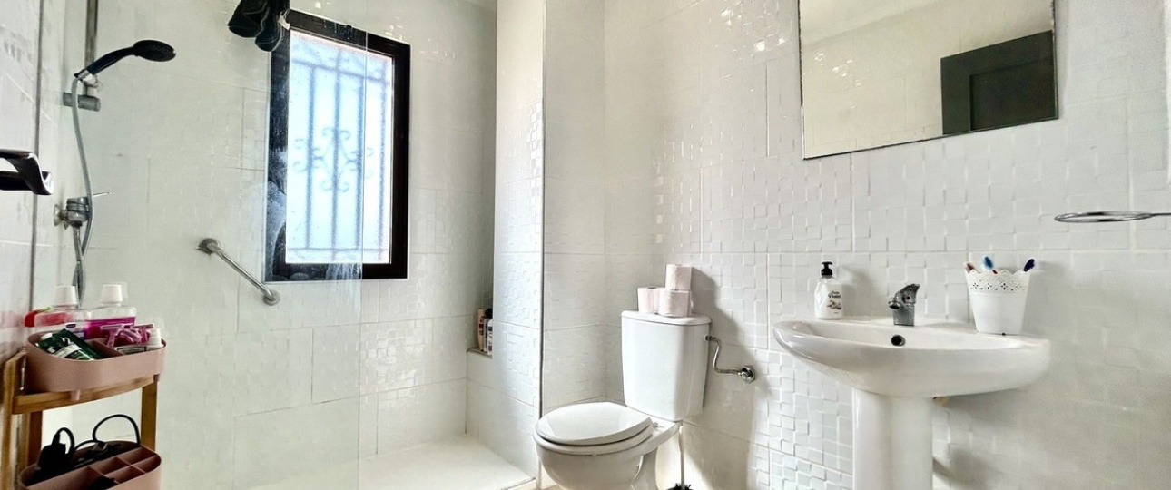 Resale - Villa - Orihuela - Villamartin
