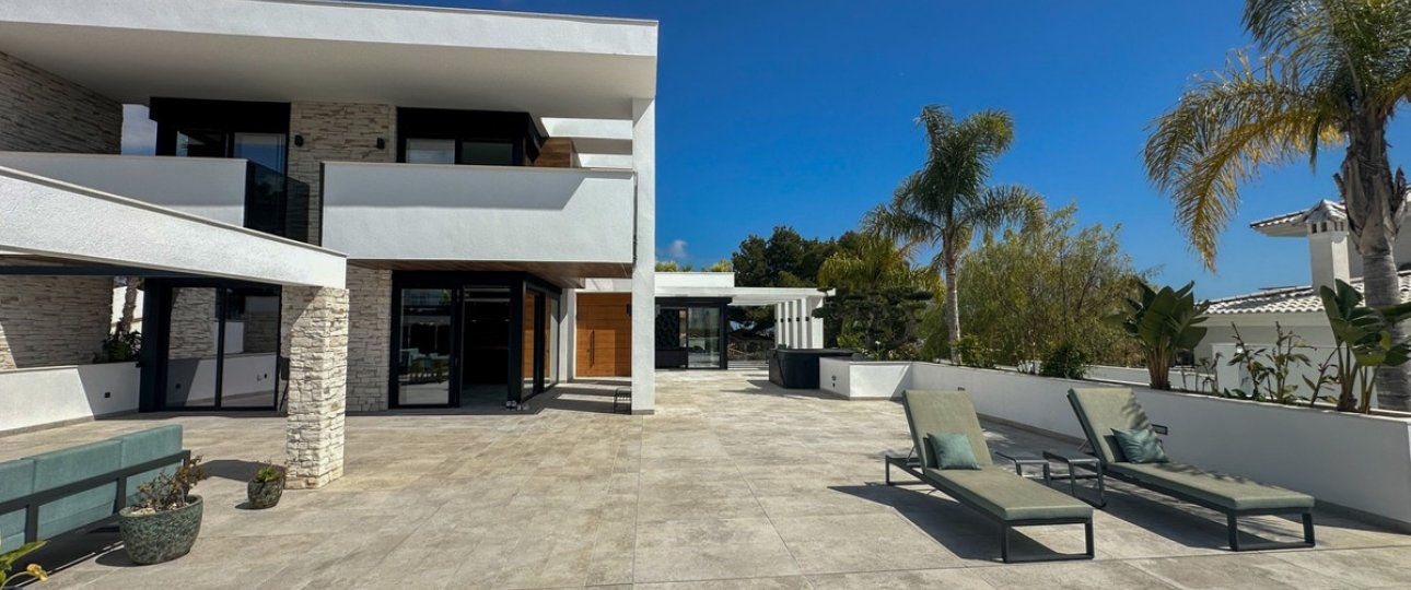 Resale - Villa - Orihuela - Villamartin