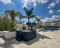 Resale - Villa - Orihuela - Villamartin