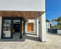 Resale - Villa - Orihuela - Villamartin