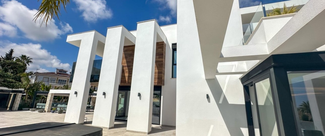 Resale - Villa - Orihuela - Villamartin
