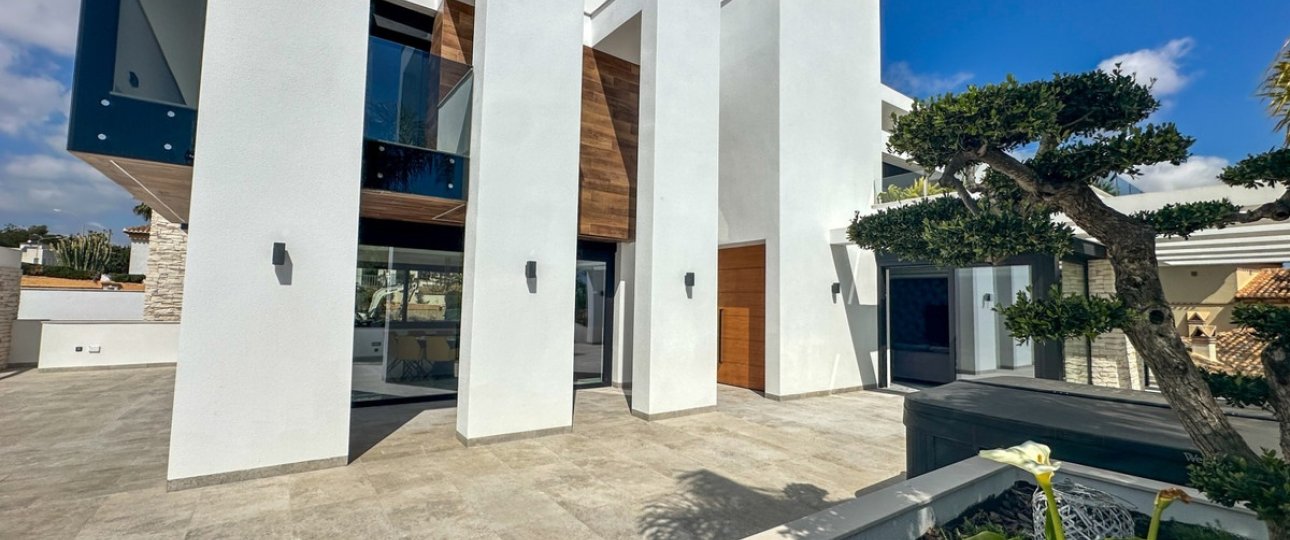 Resale - Villa - Orihuela - Villamartin