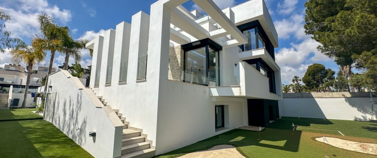 Resale - Villa - Orihuela - Villamartin