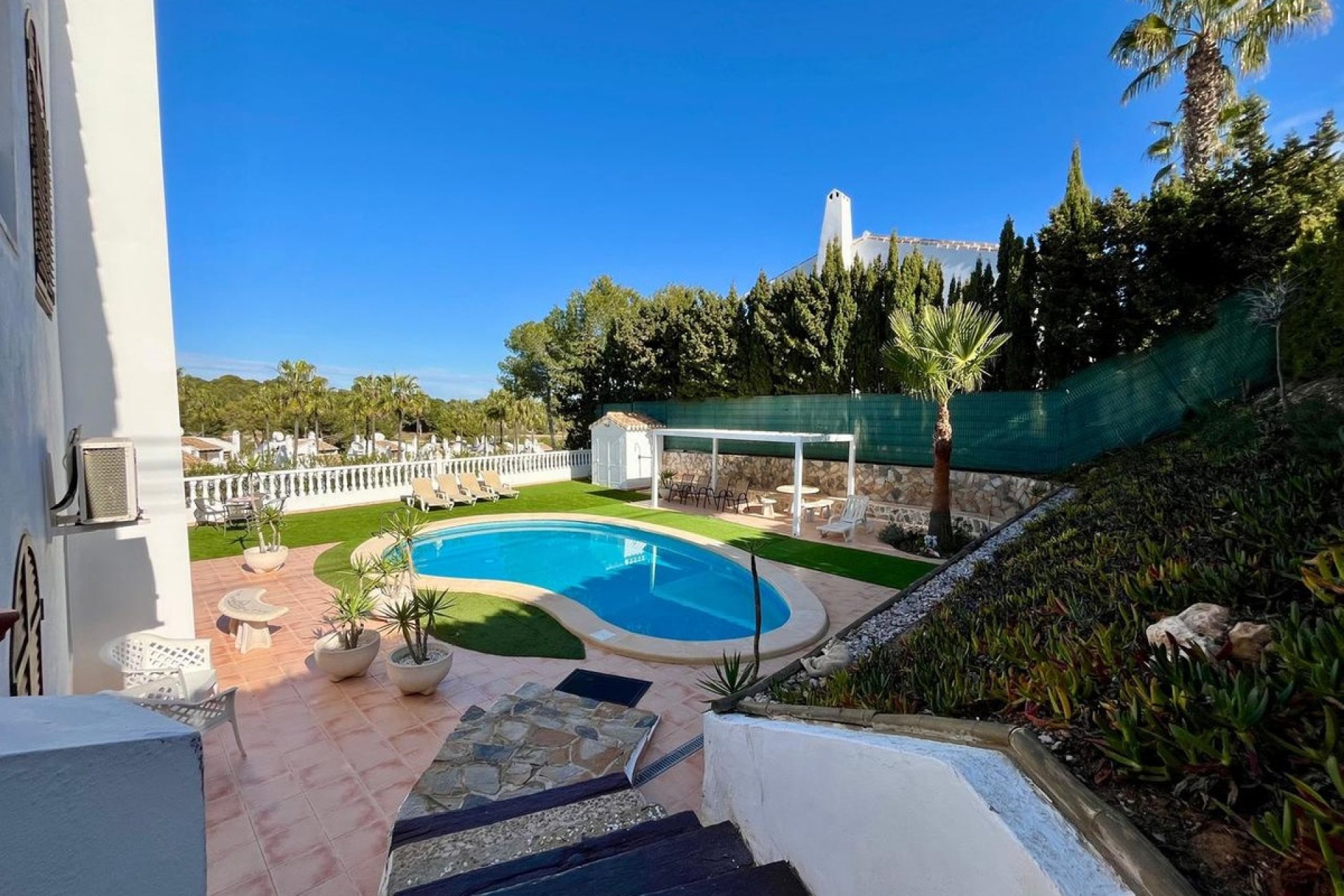 Resale - Villa - Orihuela - Villamartin