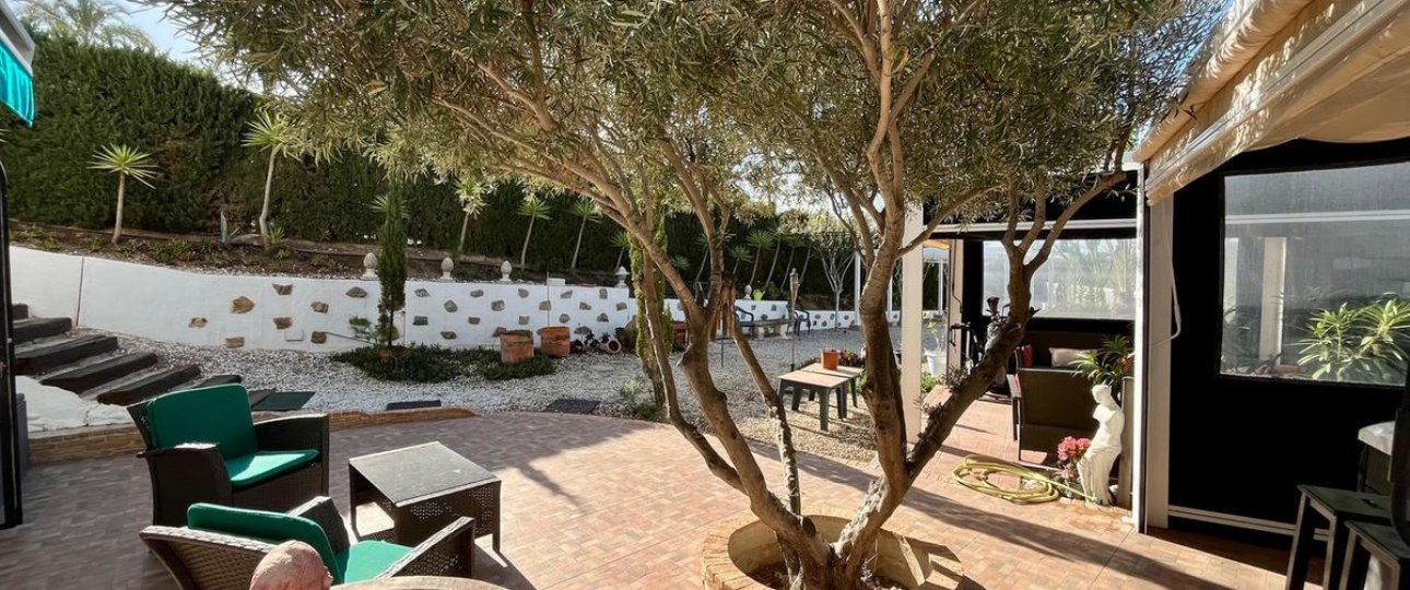 Resale - Villa - Orihuela - Villamartin