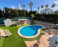 Resale - Villa - Orihuela - Villamartin