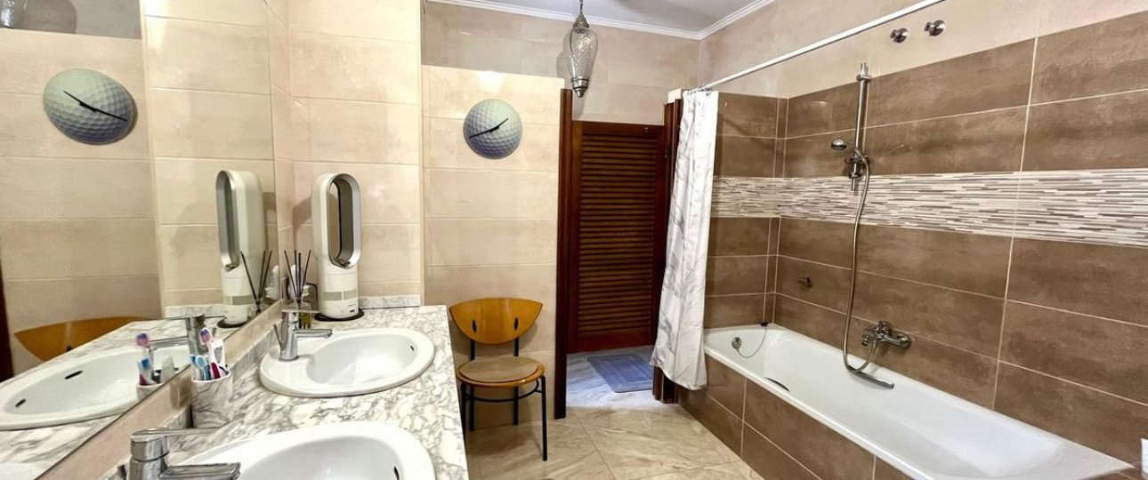 Resale - Villa - Orihuela - Villamartin