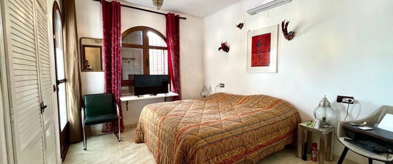 Resale - Villa - Orihuela - Villamartin