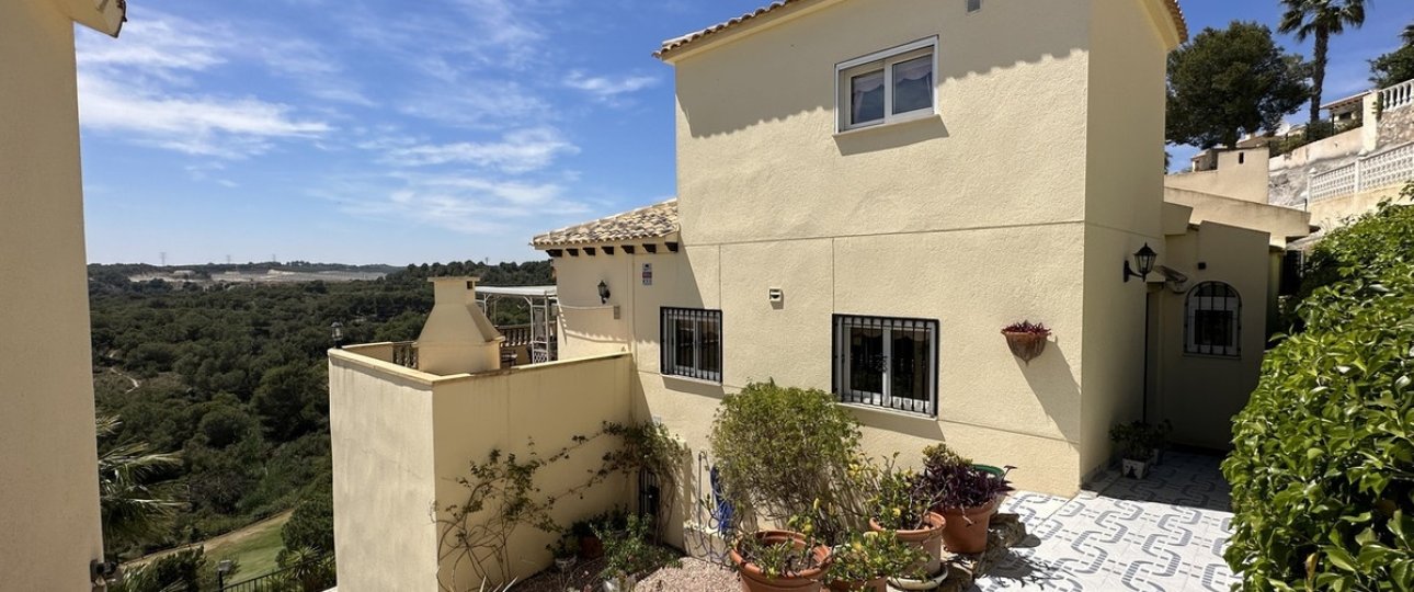 Resale - Villa - Orihuela - Villamartin