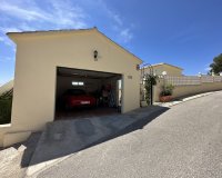 Resale - Villa - Orihuela - Villamartin